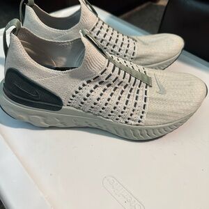 Nike phantom Running Shoes